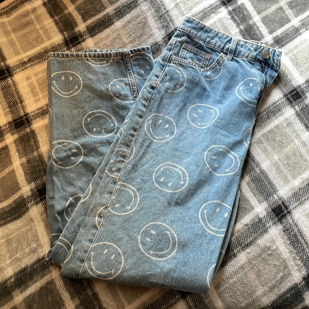SMILEY straight-legged jeans